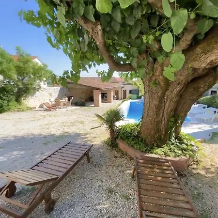 Villa Angiolina